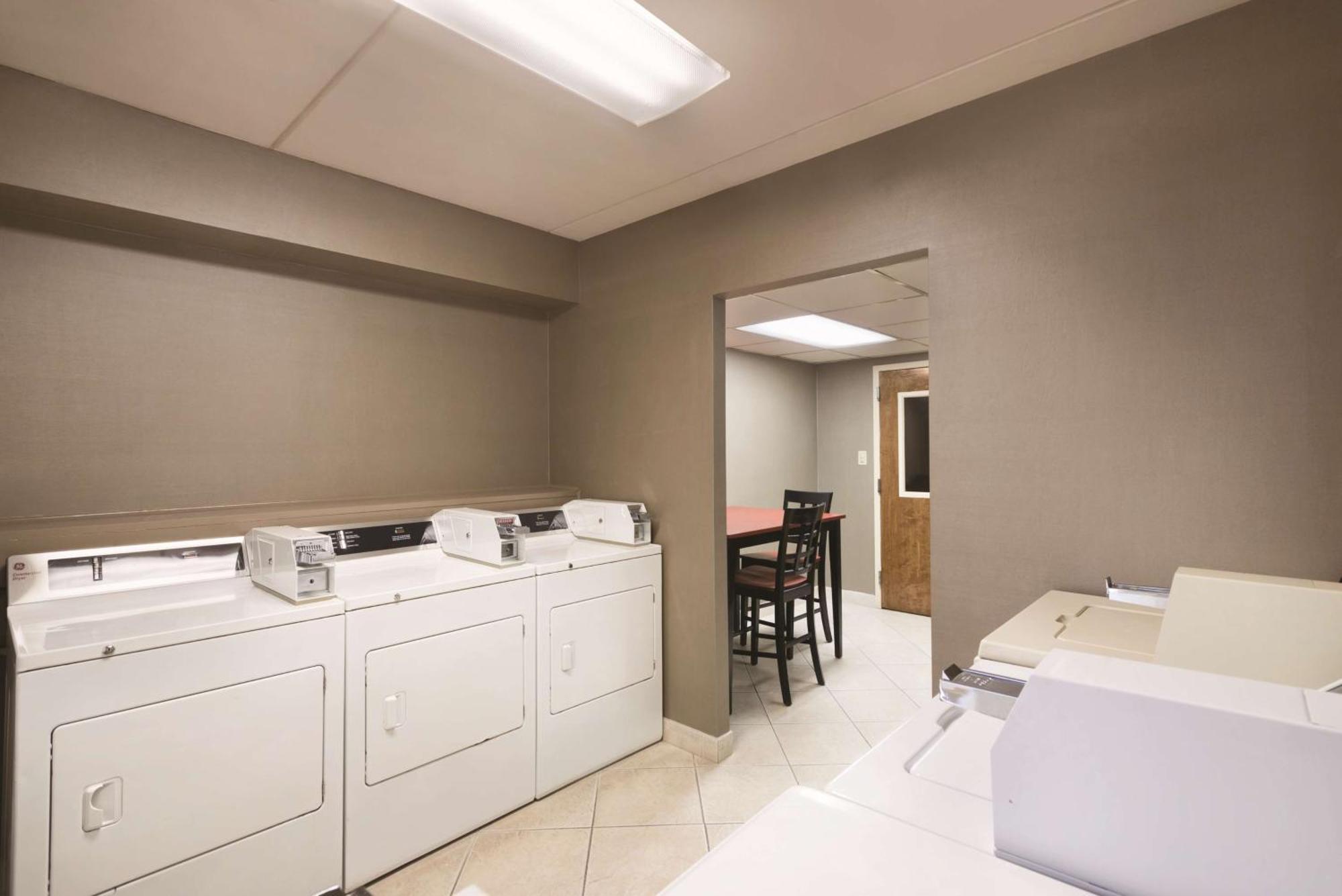 Clt Sky Suites Charlotte Exteriér fotografie